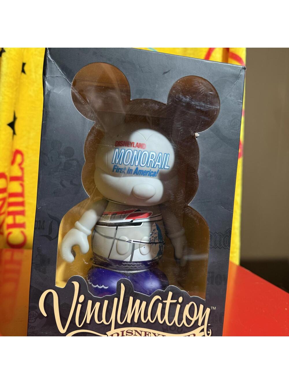 Disney Vinylmation Alex Maher LE 555 Monorail Figurine - Limited Edition - Picture 2 of 7